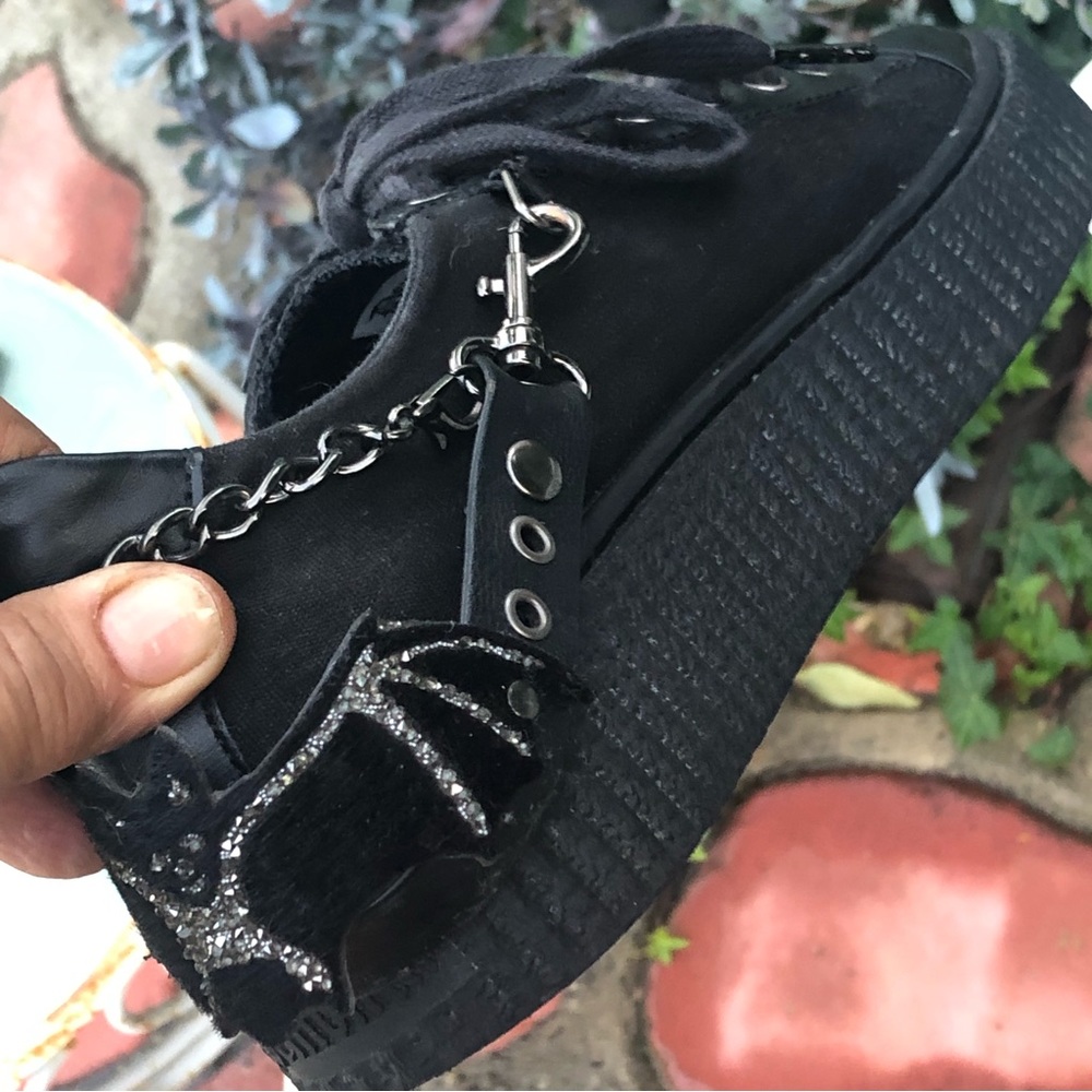 Women’s Black Platform Lace-Up Sneakers - Picture 7 of 13